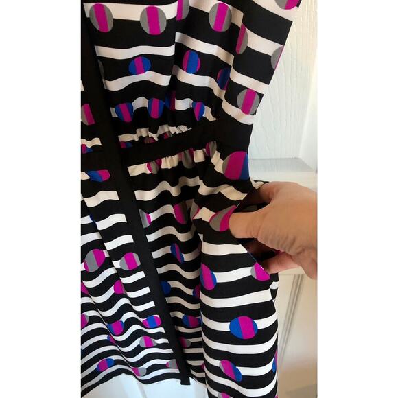 Cynthia Rowley Cap Sleeve Retro Futuristic Striped Button Down Dress - Size 2 - Picture 5 of 9